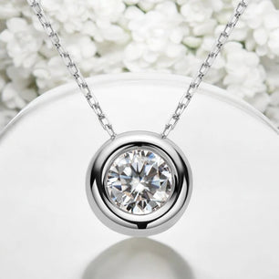 High Quality D VVS1 Round Cut Moissanite Pendant Necklace - Ornalux