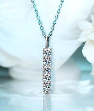 D Color 5 Gems Moissanite Necklace - Ornalux