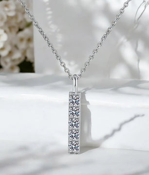 D Color 5 Gems Moissanite Necklace - Ornalux