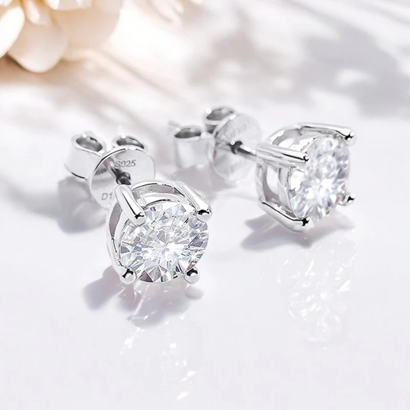 0.1-3CT Moissanite Stud Earrings - Ornalux