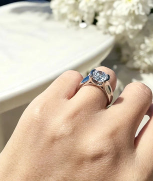 2Ct Moissanite Diamond Solitaire Ring - Ornalux