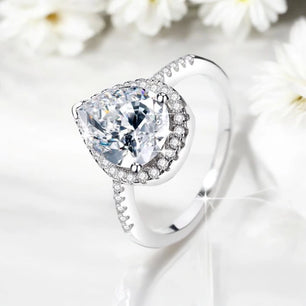 Luxury 3CT Pear Cut Moissanite Ring - Ornalux