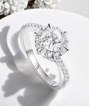2CT Luxury Certified Moissanite Engagement Ring - Ornalux