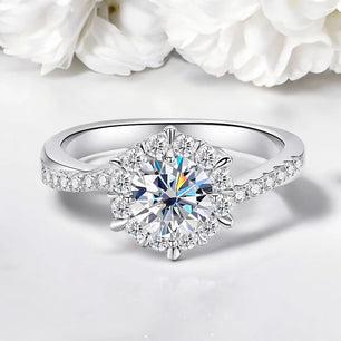 2CT Luxury Certified Moissanite Engagement Ring - Ornalux