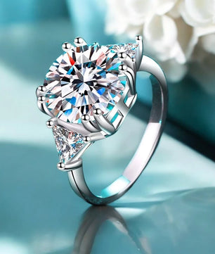 Luxury 5Ct D Color Moissanite Ring - Ornalux