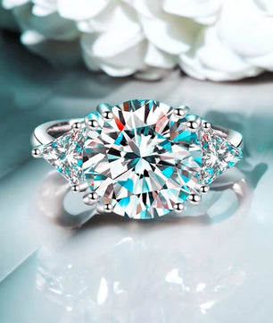Luxury 5Ct D Color Moissanite Ring - Ornalux