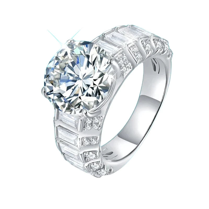 Sparkling Moissanite Engagement Ring 6.9cttw - Ornalux