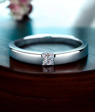 Princess Cut Moissanite Engagement Ring - Ornalux