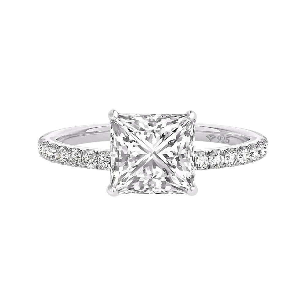 18K Princess Cut Moissanite Engagement Ring - Ornalux