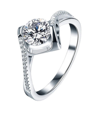 Elegant 1.0CT Round Cut Moissanite Ring for Women - Ornalux