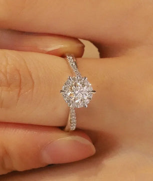2CT Luxury Certified Moissanite Engagement Ring - Ornalux