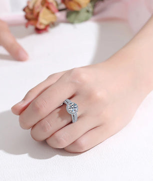 3CT Luxury Moissanite Wedding Ring - Sparkling Engagement Ring - Ornalux