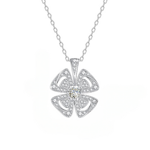 Lucky Four Leaf Moissanite Necklace D Color VVS1 0.3Ct