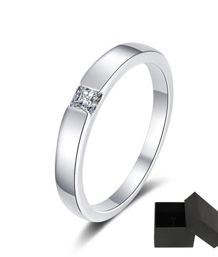 Princess Cut Moissanite Engagement Ring - Ornalux